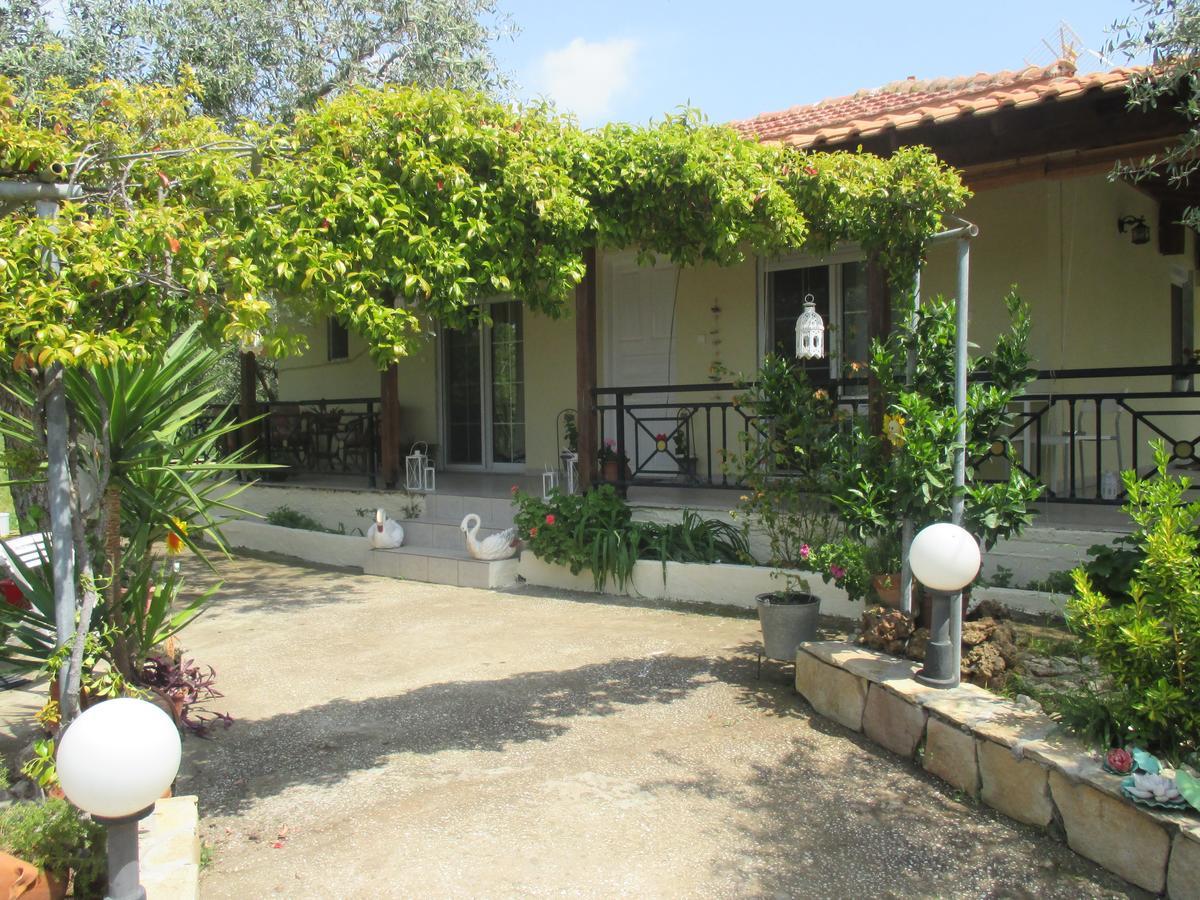 Elena'S House Garden Villa สกาลา กัลลีราคิส ภายนอก รูปภาพ